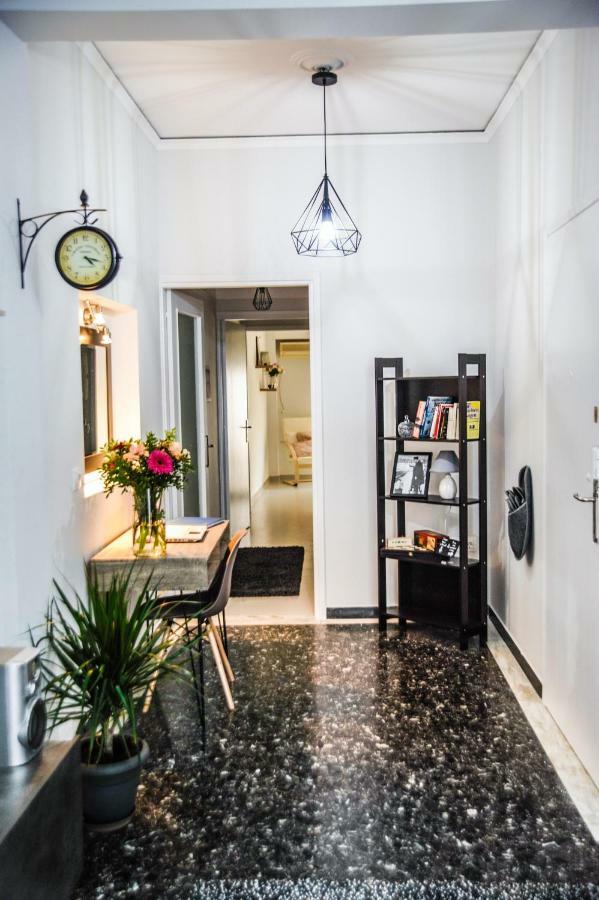 Luxury Apartment Near Acropolis! In The Heart Of Athens! エクステリア 写真